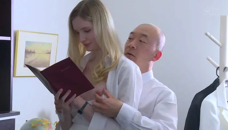 Người vợ chấp nhận làm con ghệ cho đối tác của chồng yêu để trả nợ